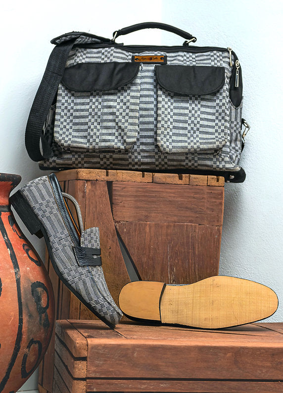 Nicholas-Kente et mocassins en cuir, mocassins