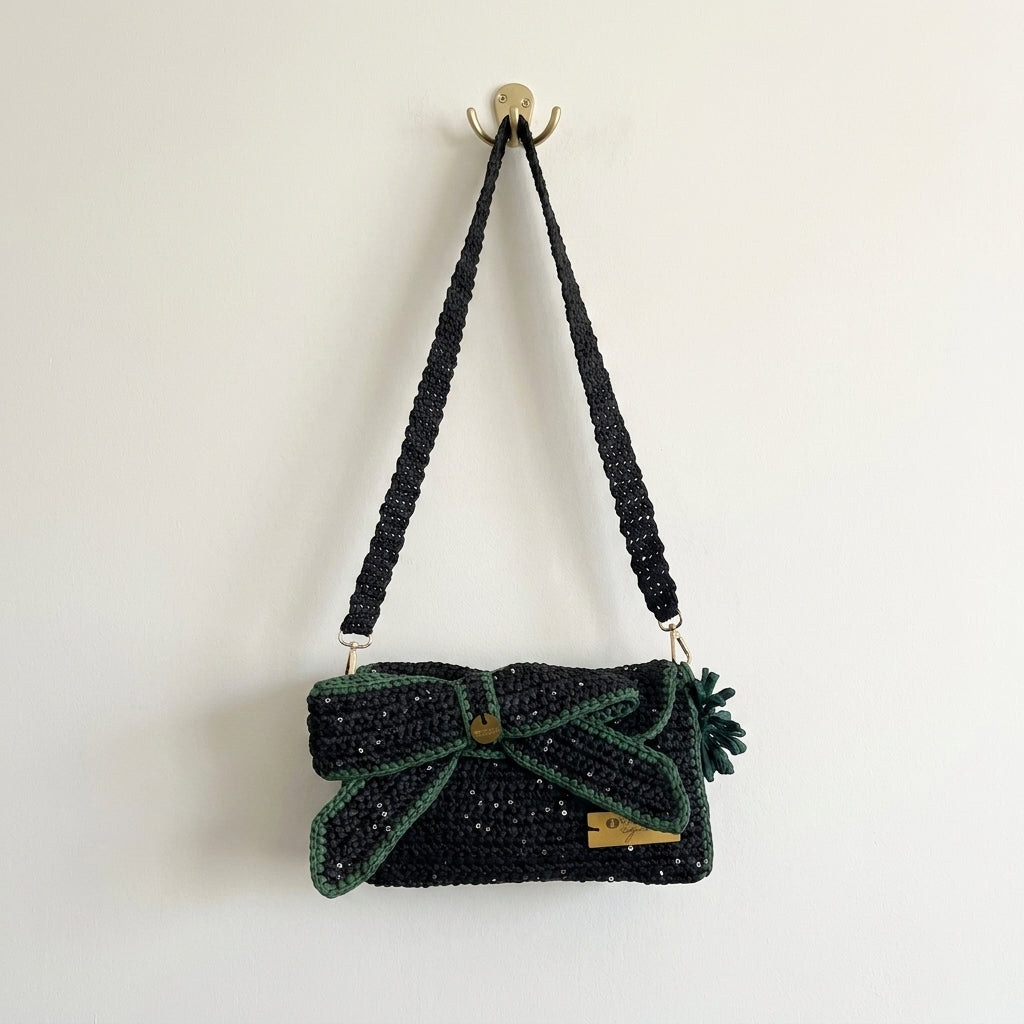 Bow, Sustainable Handcrafted Black & Green Raffia Clutch