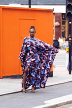 Lome, abito lungo a kaftano in batik artigianale da donna con spacco a balze