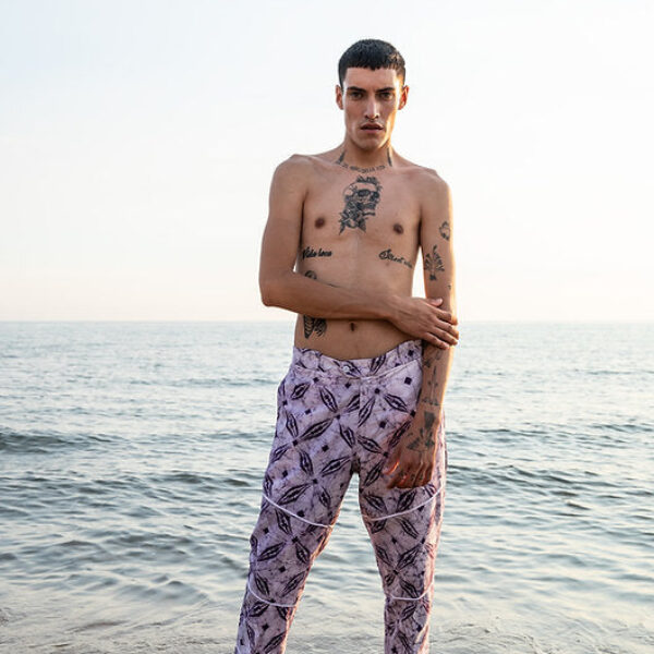 CHAKA-BO, Batik trousers with piping
