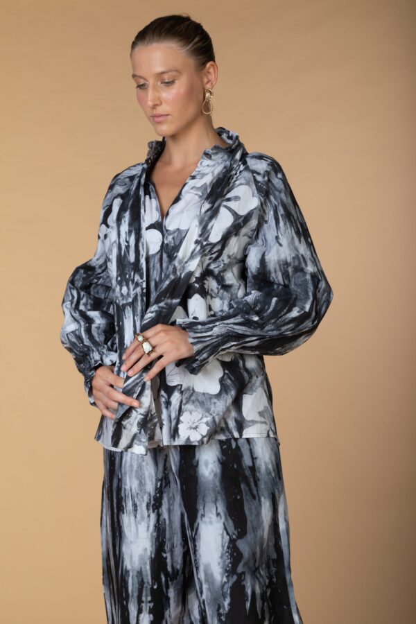 SONA, Grey long sleeves cotton blouse - Image 2