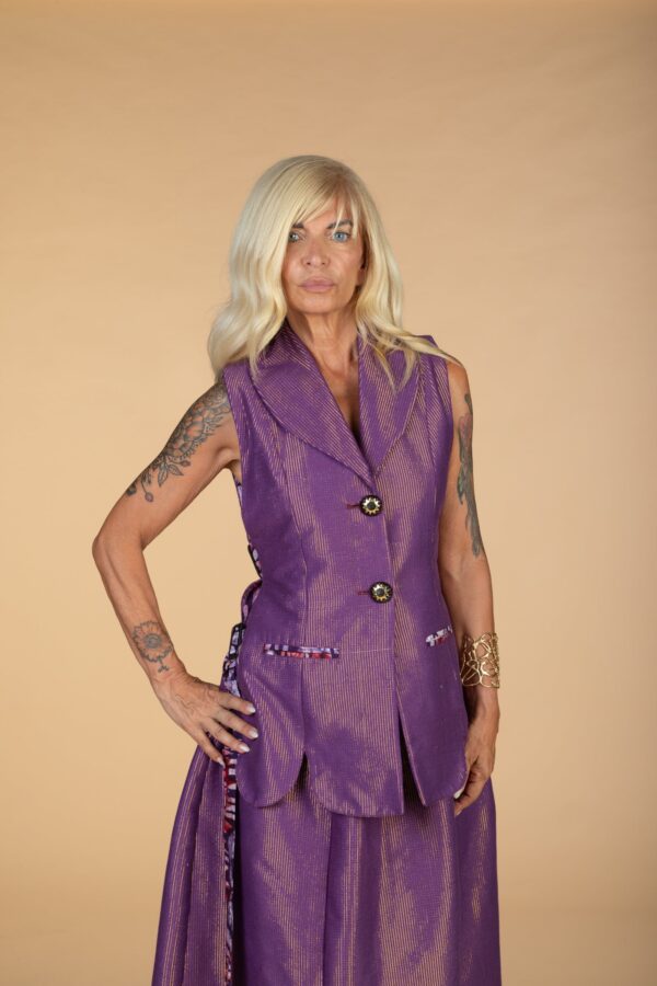 JESS GT, Purple side belted vest