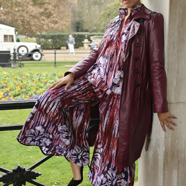 FRIDA, Burgundy wide-leg batik trousers