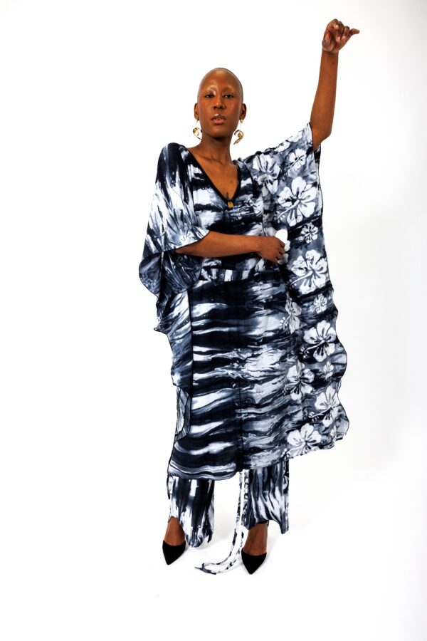 MAUD, Grey kaftan, 3 styles in 1 dress - Image 4