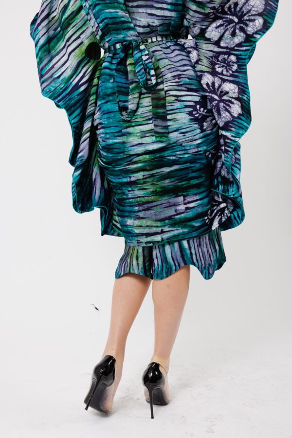 MAUD, Green kaftan, 3 styles in 1 dress - Image 2