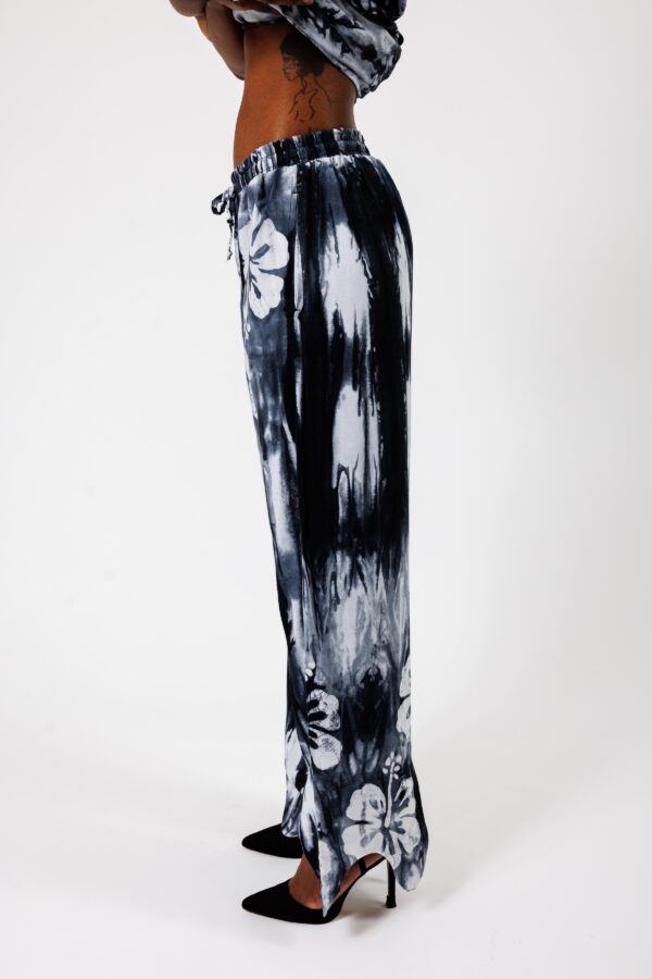 BIBI, Grey flawless Batik trousers - Image 3